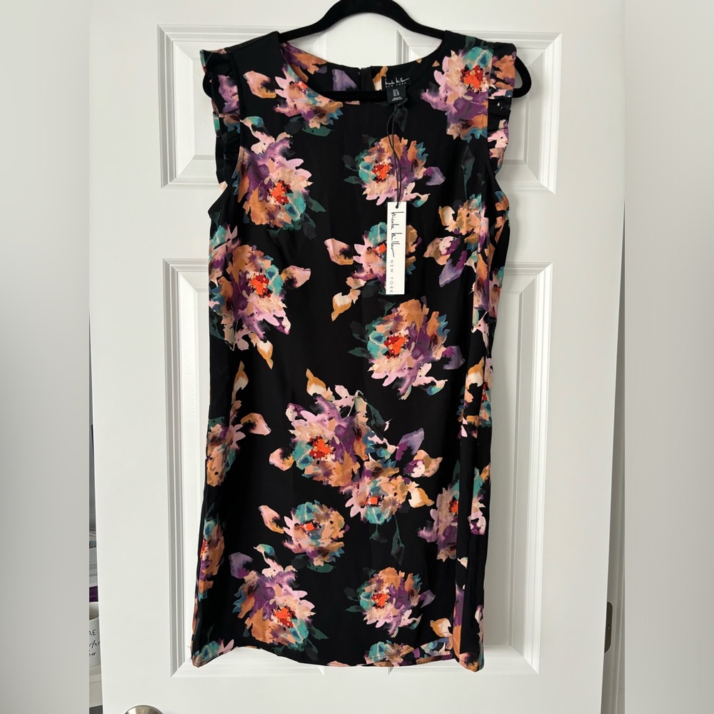 NWT- Nicole Miller sleeveless black and floral dress Size 8